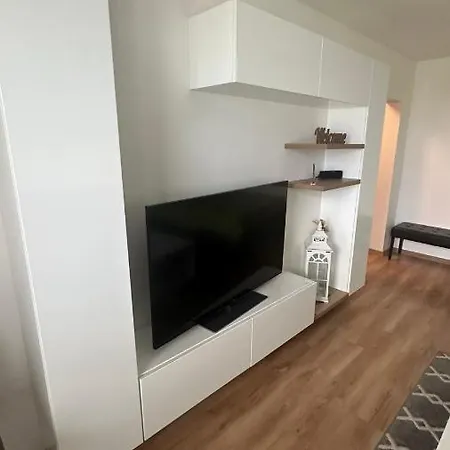 Park Stranany Apartman *